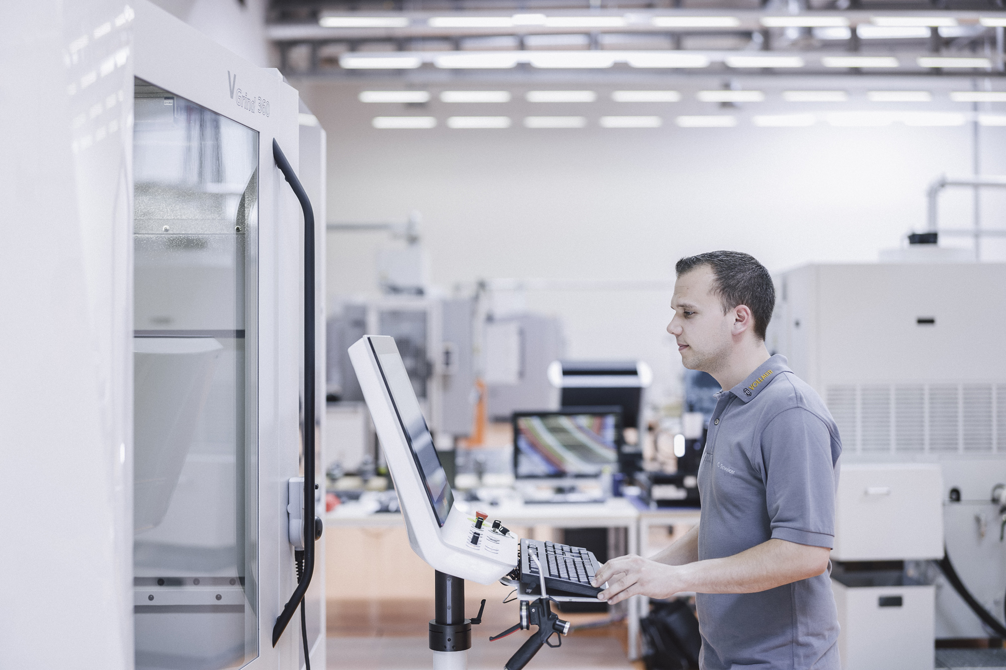 MES-Rollout im Maschinenbau: Vollmer auf dem Weg zur papierlosen Fertigung