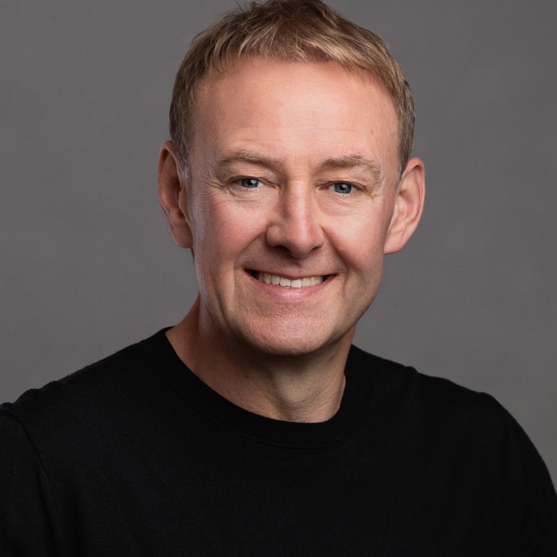 Ultimo holt Philip Neal an Bord