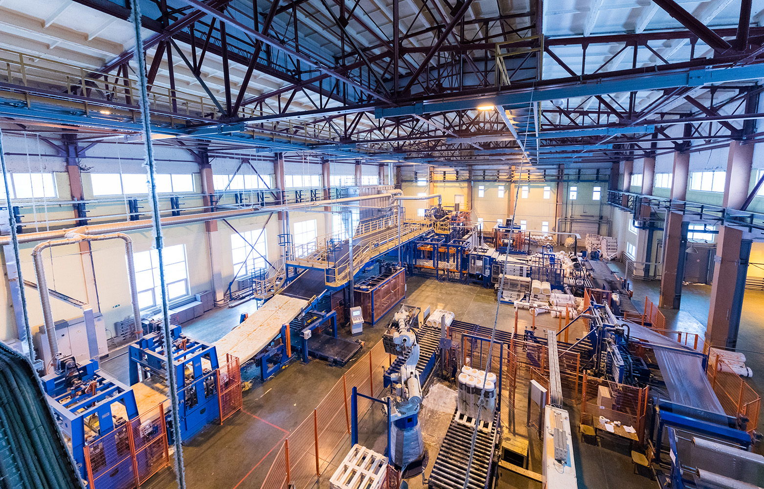 Forschende suchen produzierende Unternehmen, die gut durch die Pandemie gekommen sind