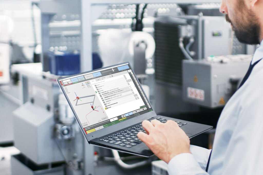 Digitale Zwillinge im Planungsprozess von Maschinen 2 Mit dem RobotMonitor lässt sich ein simulierter Roboterarm am PC steuern und seine Bewegungen überprüfen.