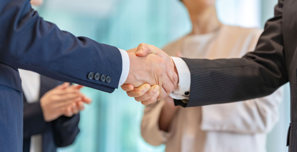 Contact wird Hauptaktionär bei Team Neusta 1 %E6%8F%A1%E6%89%8B