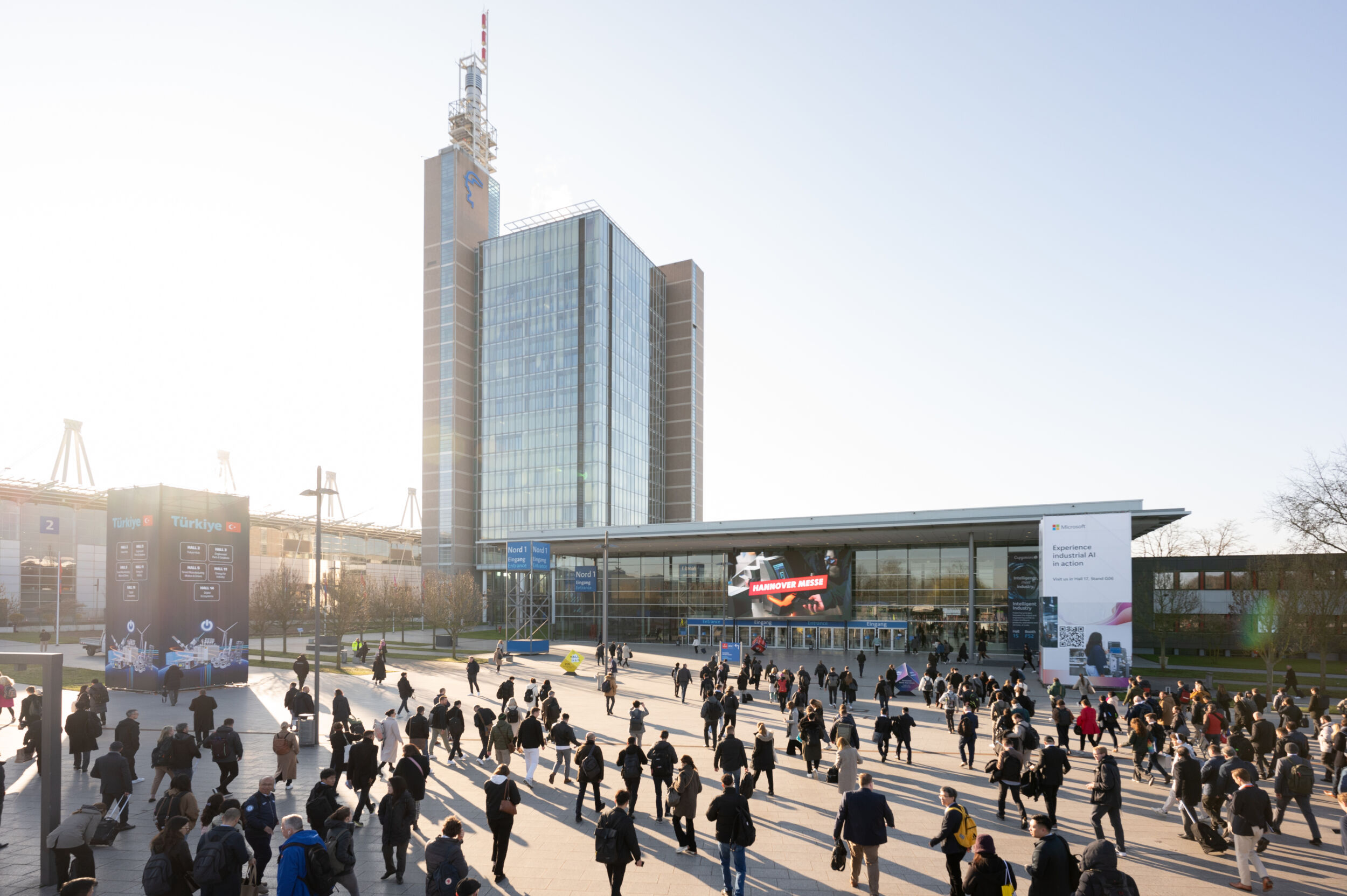 HANNOVER MESSE 2025, Freigelände, Eingang Nord 1