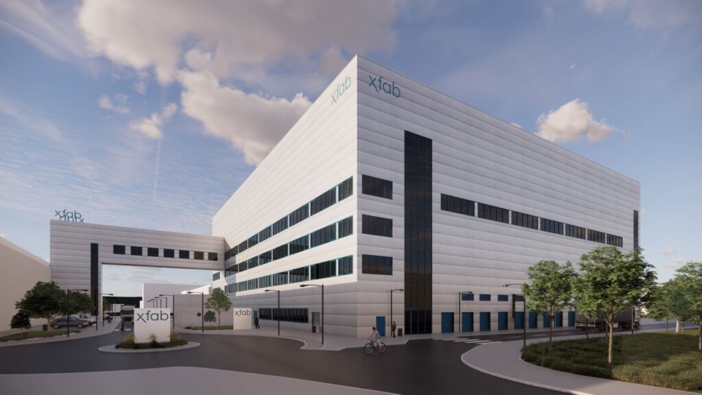 X-Fab errichtet neue Chipfabrik in Erfurt 1 XFA051 XFAB Rendering Ansicht Ost 1