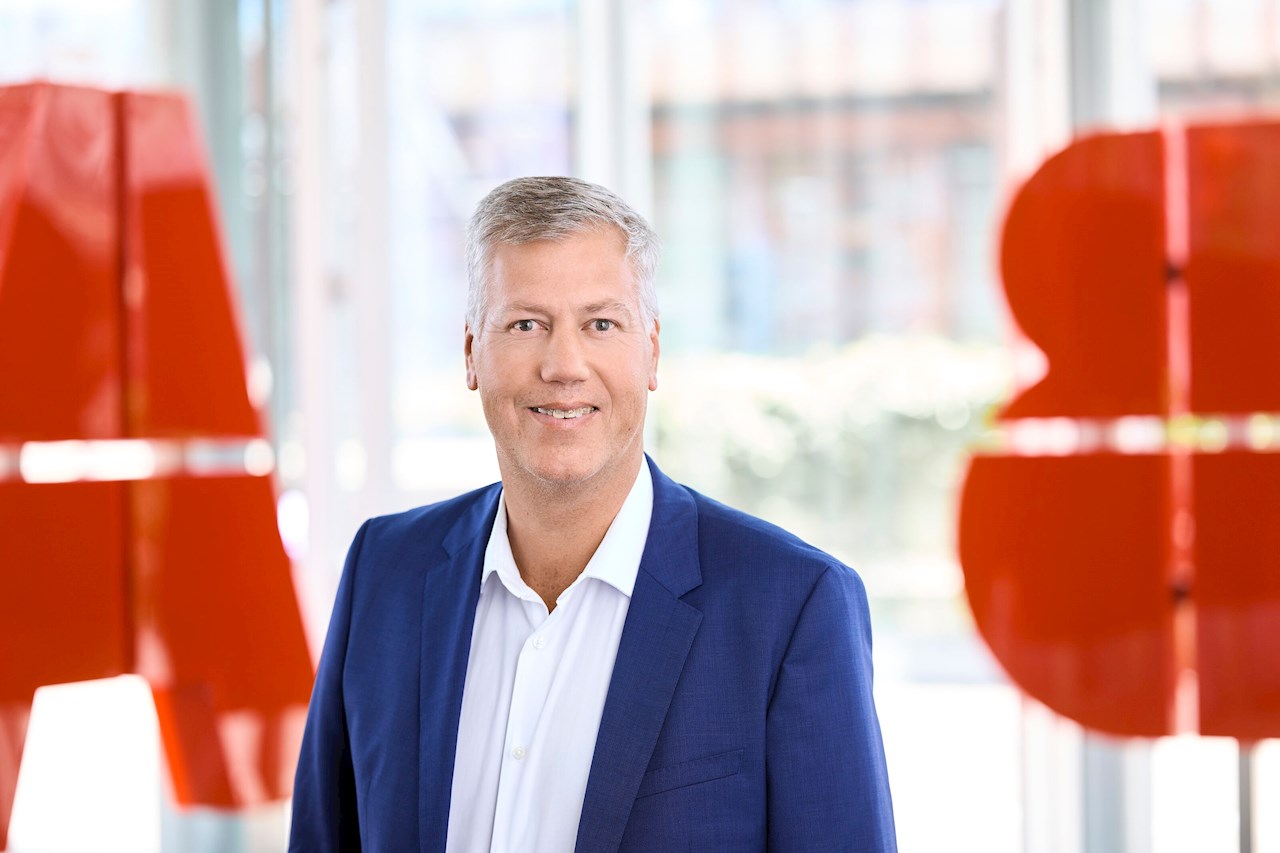 ABB ernennt Morten Wierod zum Nachfolger von Björn Rosengren als CEO 10 ABB ernennt Morten Wierod zum
Nachfolger von Björn Rosengren als CEO