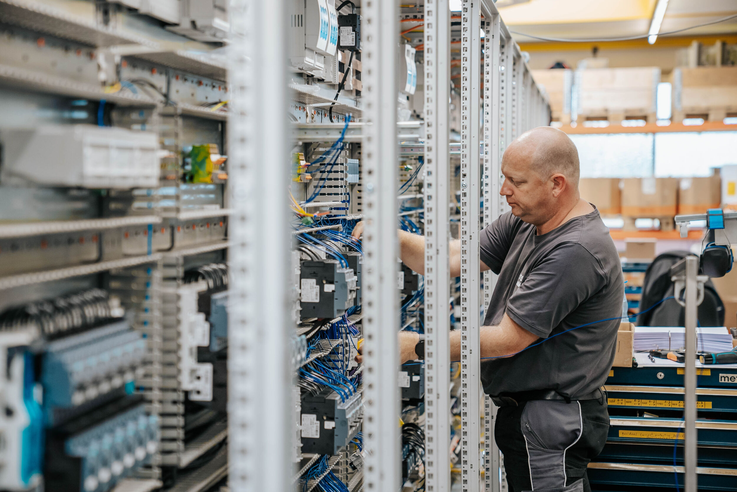 "Das Elektrohandwerk ist ein
sicheres Berufsfeld 5 „Das Elektrohandwerk ist ein
sicheres Berufsfeld