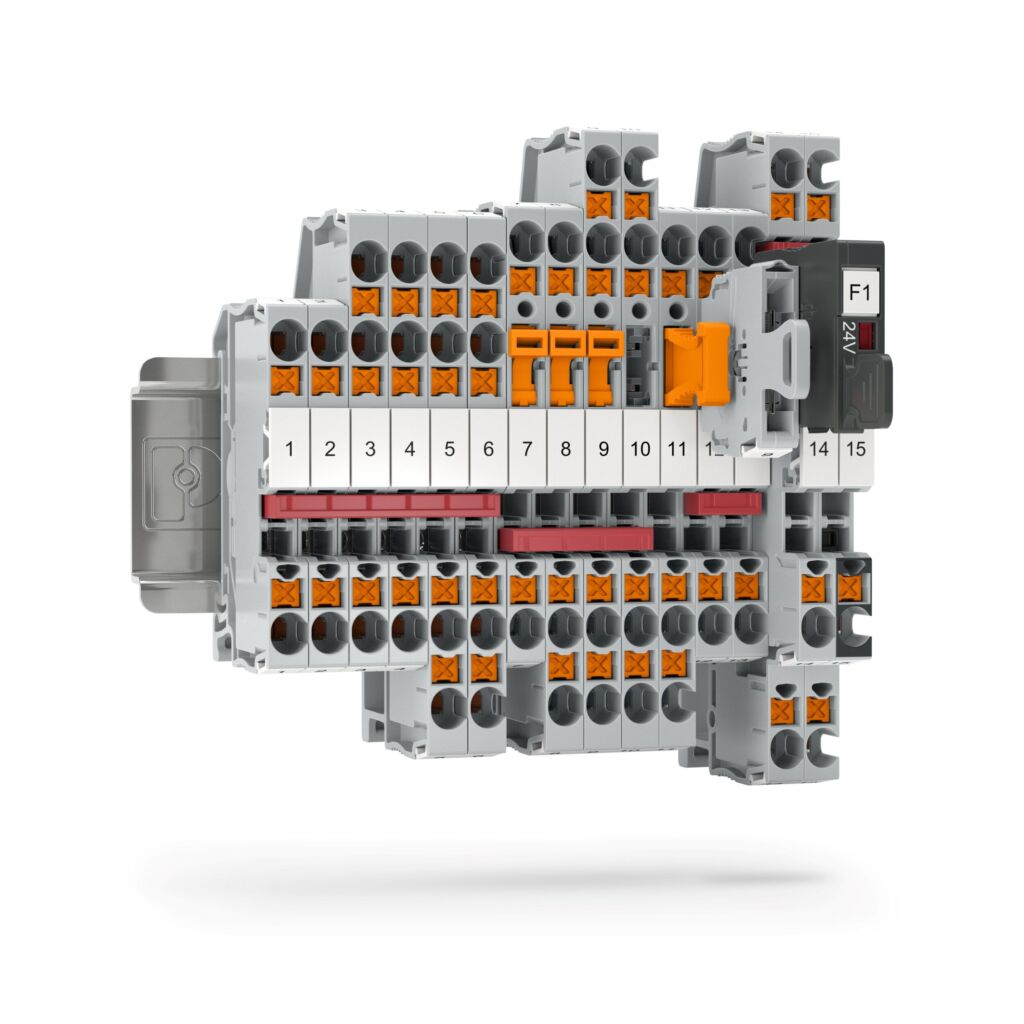 Neuer Anschluss - und doch altbewährt 3 Bild 3 | Mit der neuen XT-Klemmenfamilie lassen sich Leiterquerschnitte zwischen 0,5 und 4mm² innerhalb von wenigen Sekunden und ohne nennenswerten Kraftaufwand verdrahten.