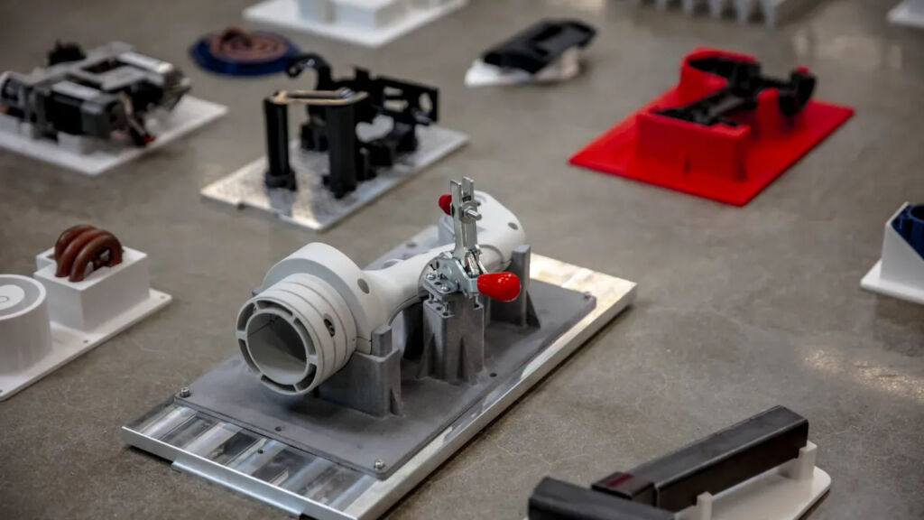 Fachforen der Rapid.Tech 3D 1 311573 trinckle Fixture Hero Image