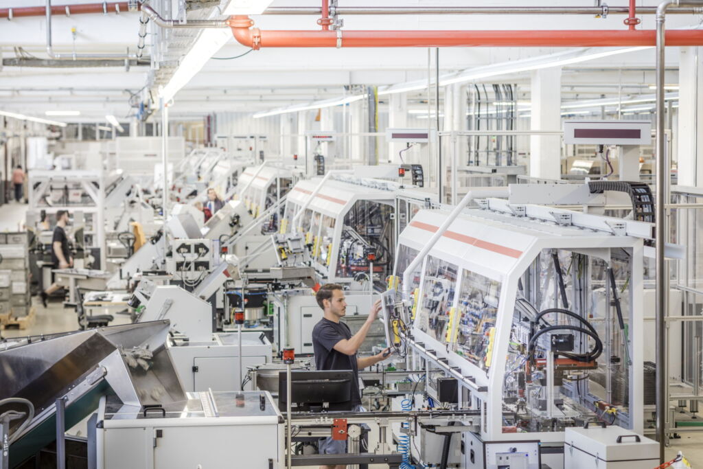 Factsheet zur neuen Maschinenverordnung 1 ABB Stotz Kontakt