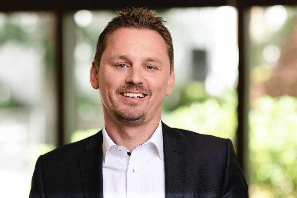 Mangelnde Abstimmung beim GenAI-Einsatz 2 Christian Koch NTT DATA DACH