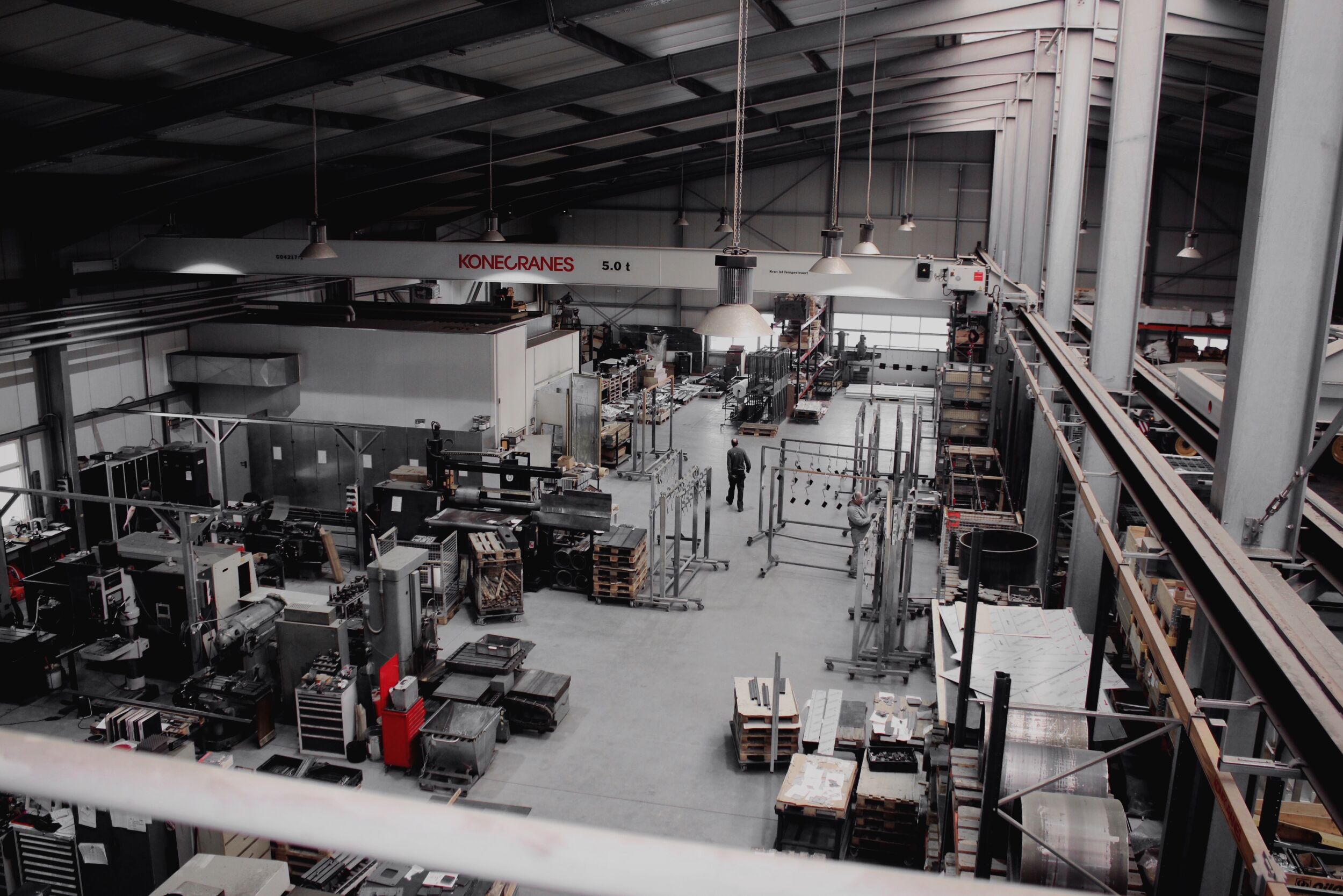 New Work im produzierenden Unternehmen 9 New Work im produzierenden Unternehmen