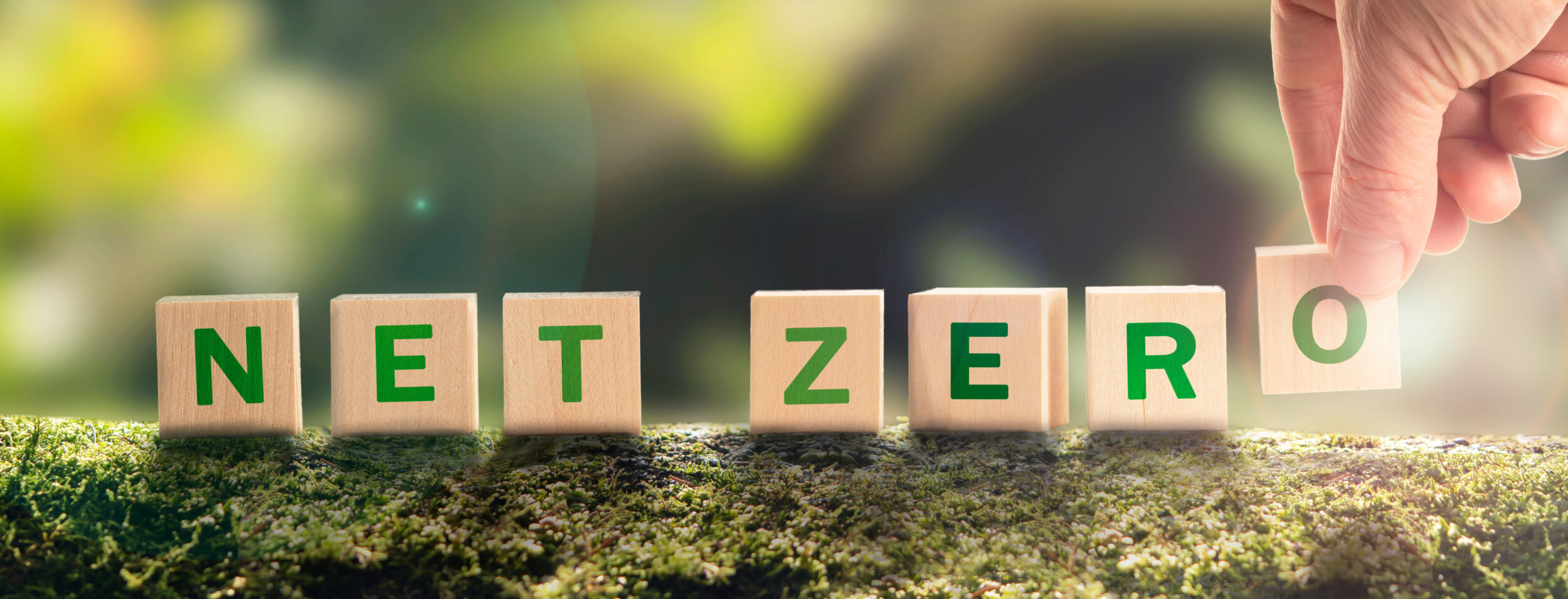 Dekarbonisierung weit unter dem Ziel 5 Dekarbonisierung weit
unter dem Ziel