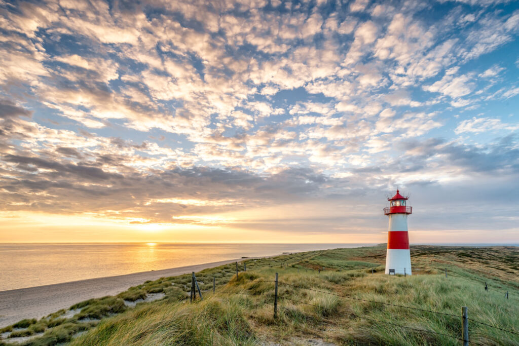 IT-Trends für 2022 1 Red Lighthouse on the island of Sylt in North Frisia Schleswig 1 1