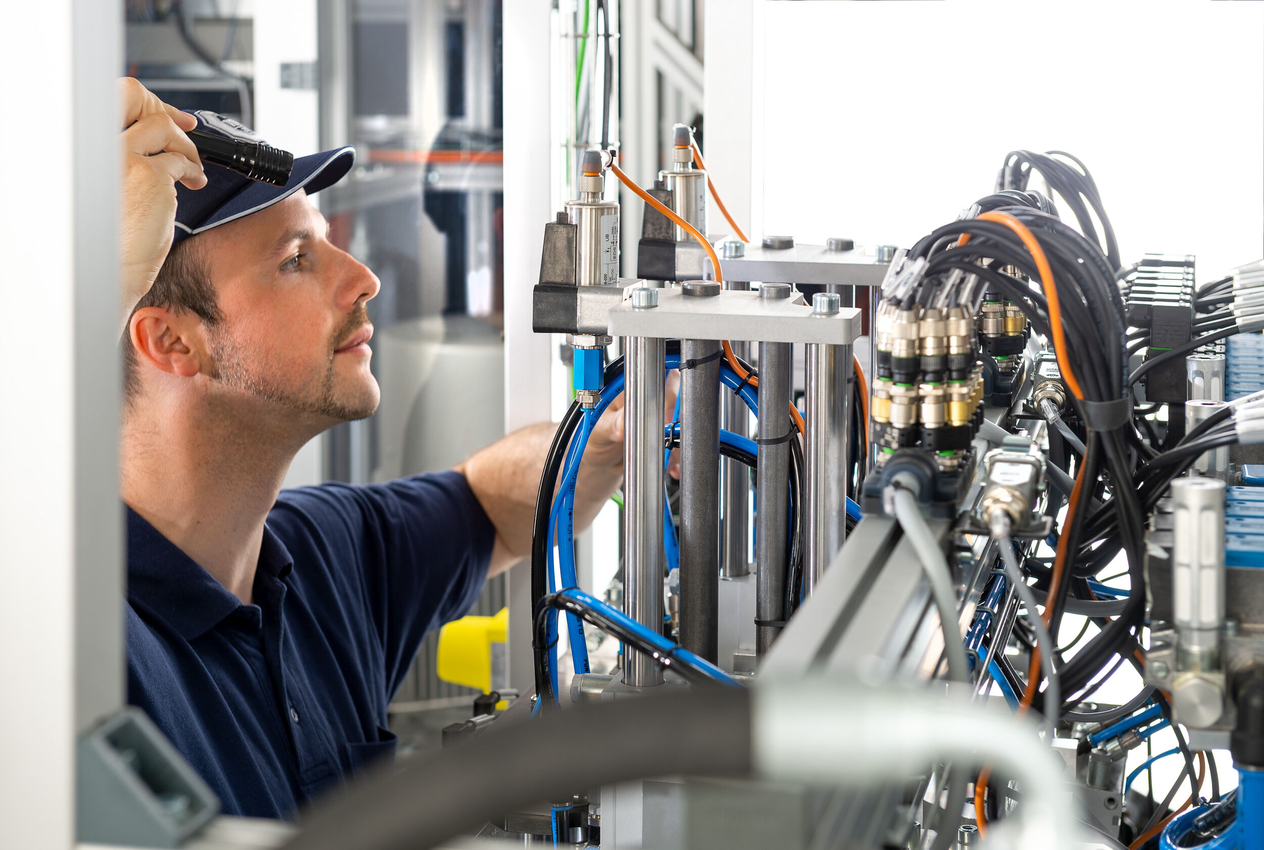 Was bedeutet die EU-Maschinenverordnung für Unternehmen? 6 Was bedeutet die EU-Maschinenverordnung für Unternehmen?