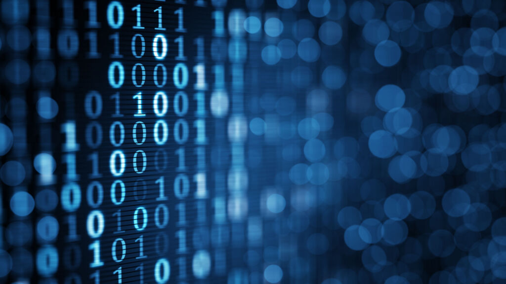 Wo steht die Datenanalyse? 1 blue digital binary data on computer screen. Close-up shallow DOF