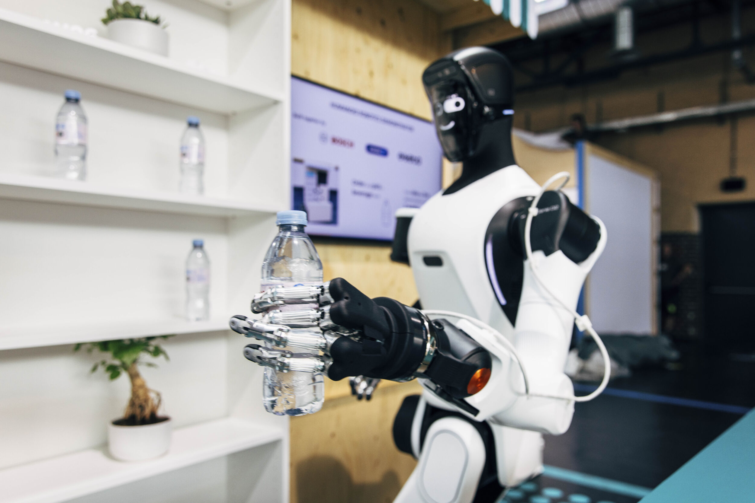 Bosch treibt Entwicklung neuer Roboterlösungen voran 1 bcw2026 demonstrator for robotic hand
