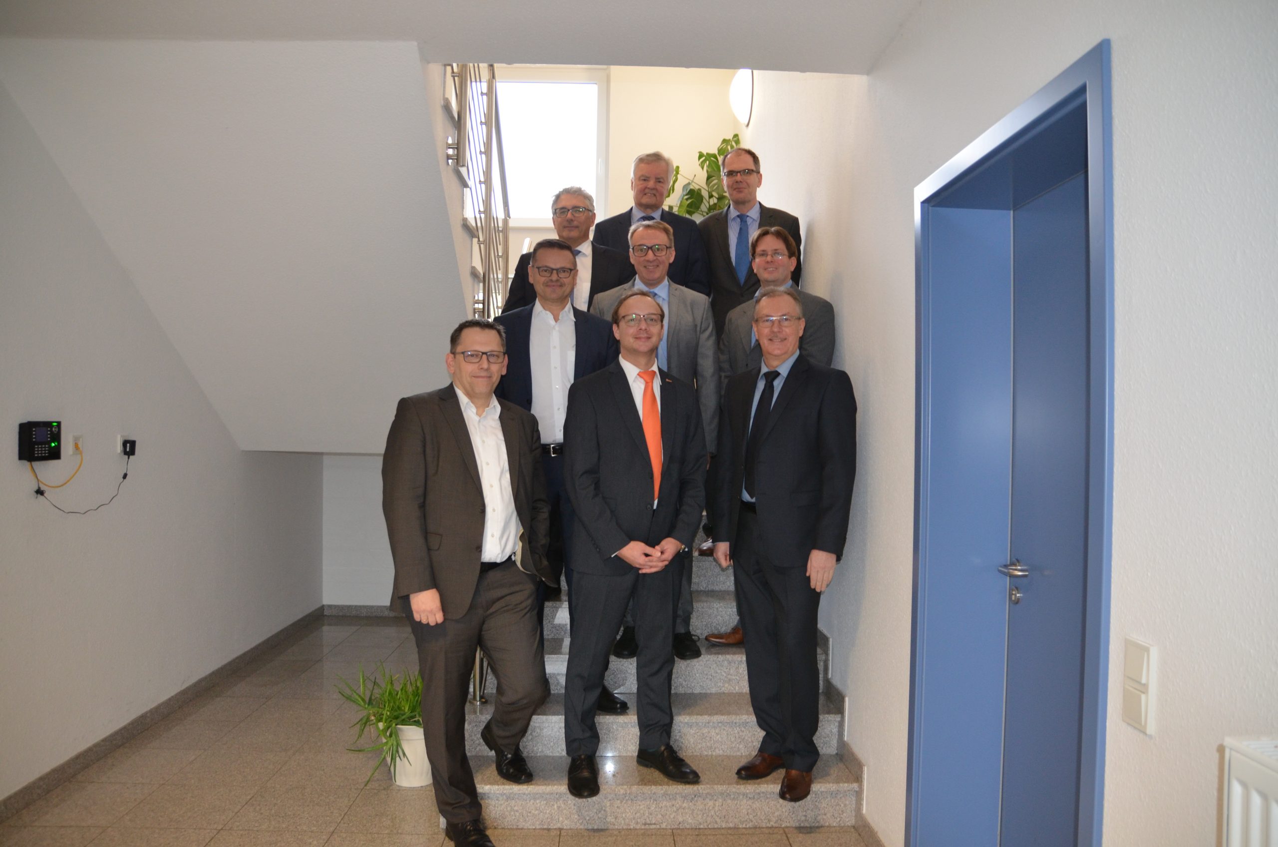 Offene Einkabellösungen?