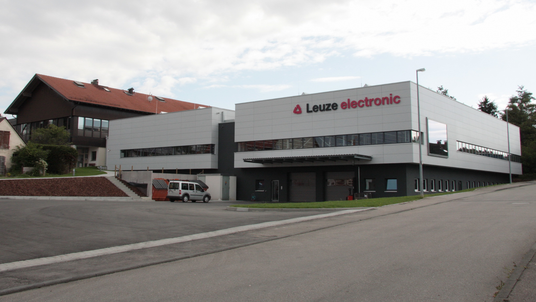 Leuze Electronic mit +14% Umsatz