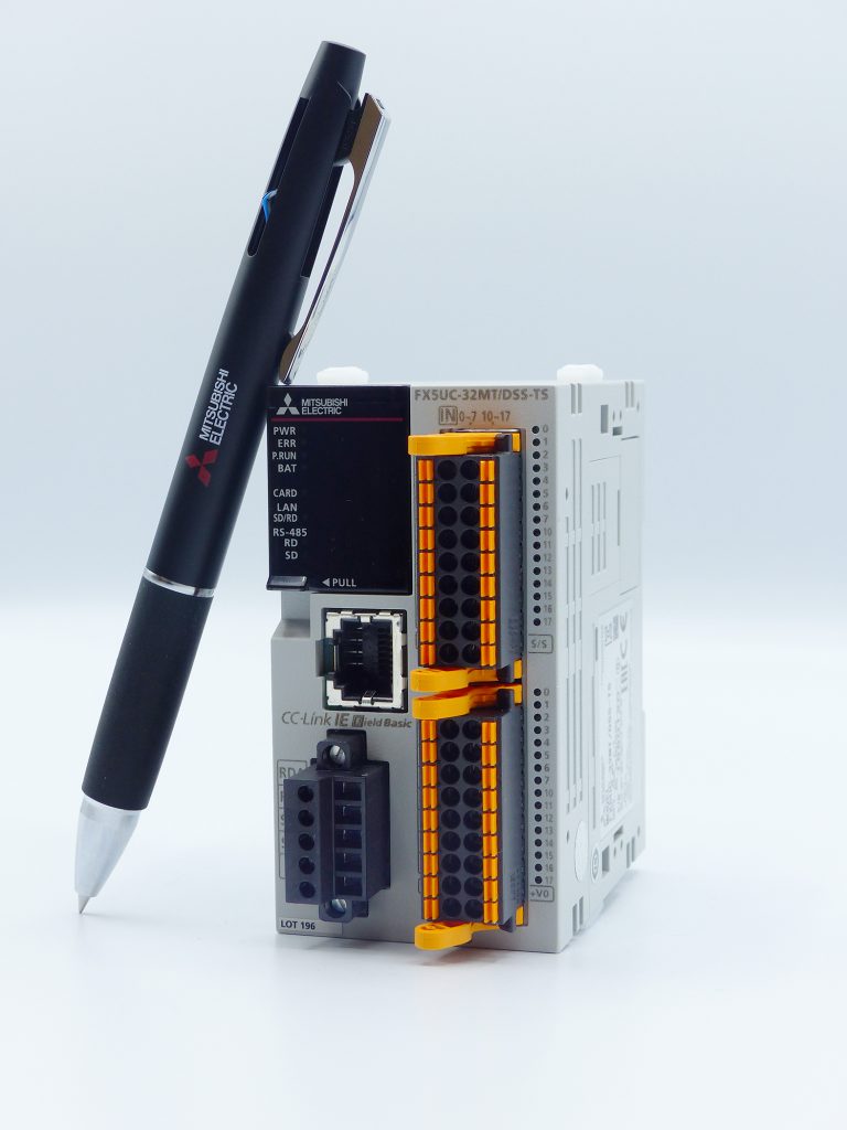 C für compact 1 4 Mitsubishi Electric SPS 2019 FX5UC pic1