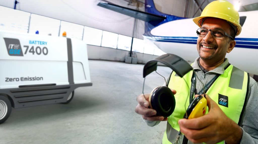 'Grün' und sicher 2 Sicherheit geht vor! Aus diesem Grund zeigt das Bodenstromaggregat 7400 eGPU optisch und akustisch den aktuellen Status an.