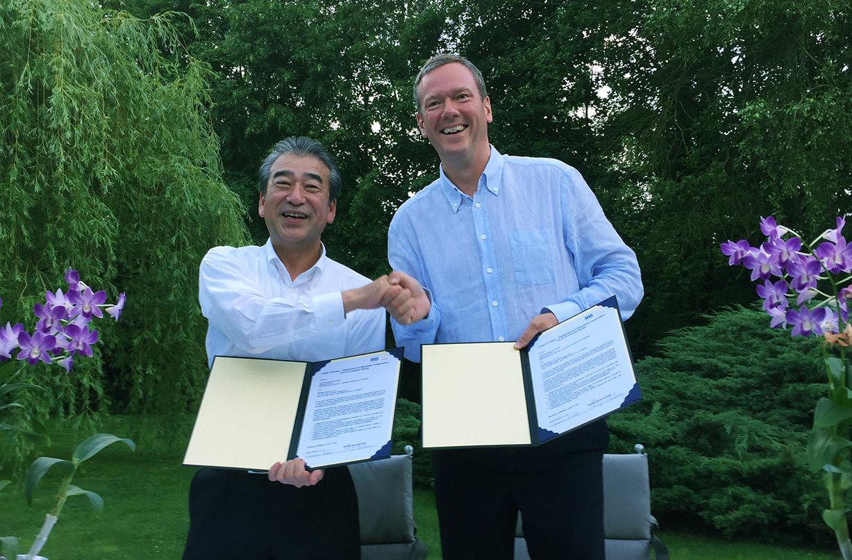 Harting und Hirose arbeiten zusammen