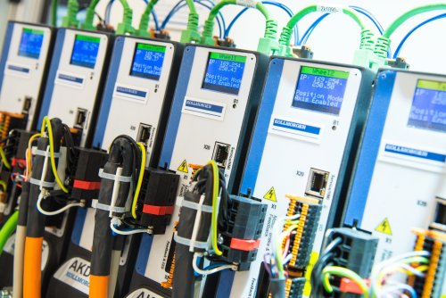 Echtzeit-Ethernet-System für Motion und Safety