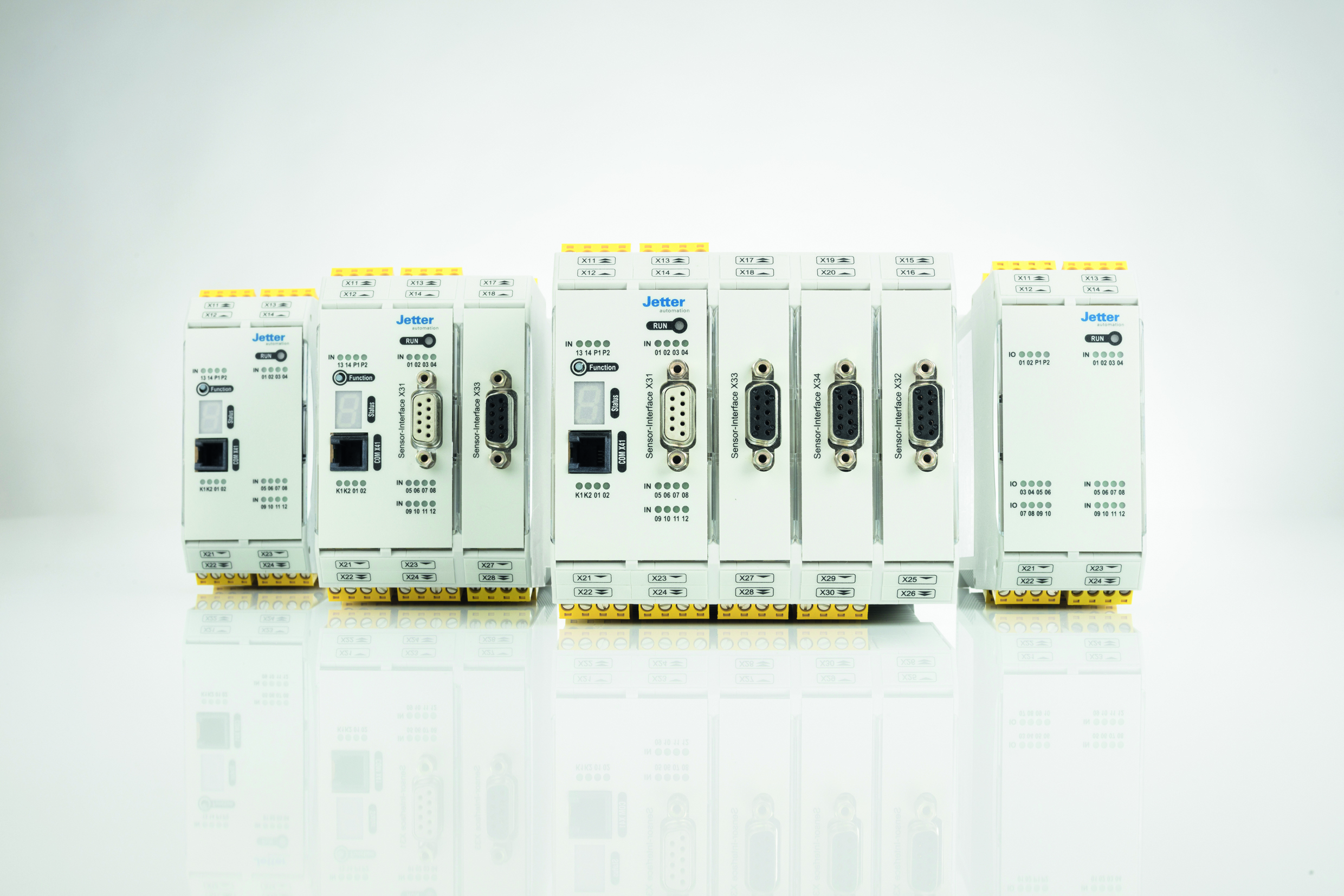 Maschinen und Anlagen sicher steuern