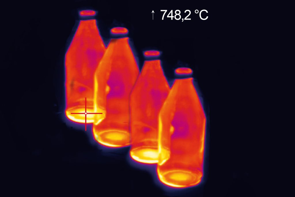 IR-Zeilenkameras für die Glasproduktion 1 APN2 Optris