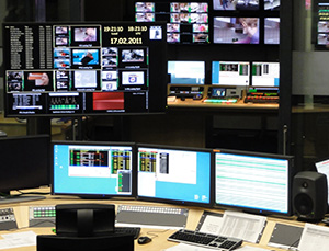 Ausfallsichere und modulare HMI-Kreuzschienen