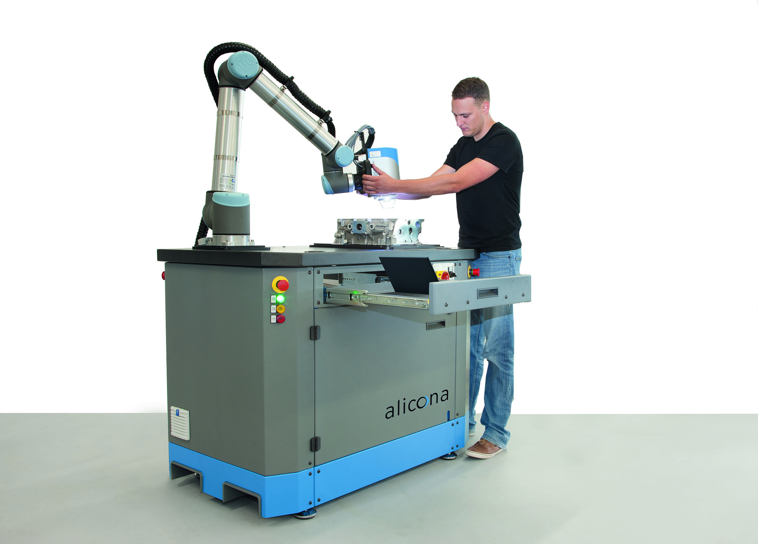 Kollaborativer Roboter mit 3D-Messsensoren