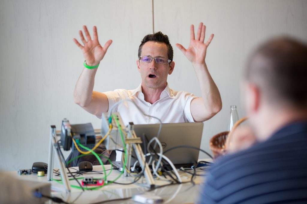 Teilnehmer erhalten tiefen Einblick in den Einsatz von bereits heute verf&uuml;gbaren Produkten, Systemen und Methoden. 