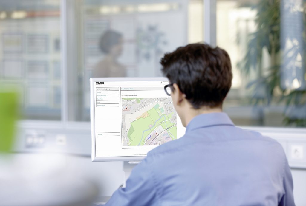 Automatisierungspraxis mit LoRaWAN, Cloud und App 2 Die Betreiber von Straßenbeleuchtungsnetzen setzen schon heute auf Automatisierungstechnik und IoT, um die Reparatur und Wartung der Systeme effizienter zu gestalten