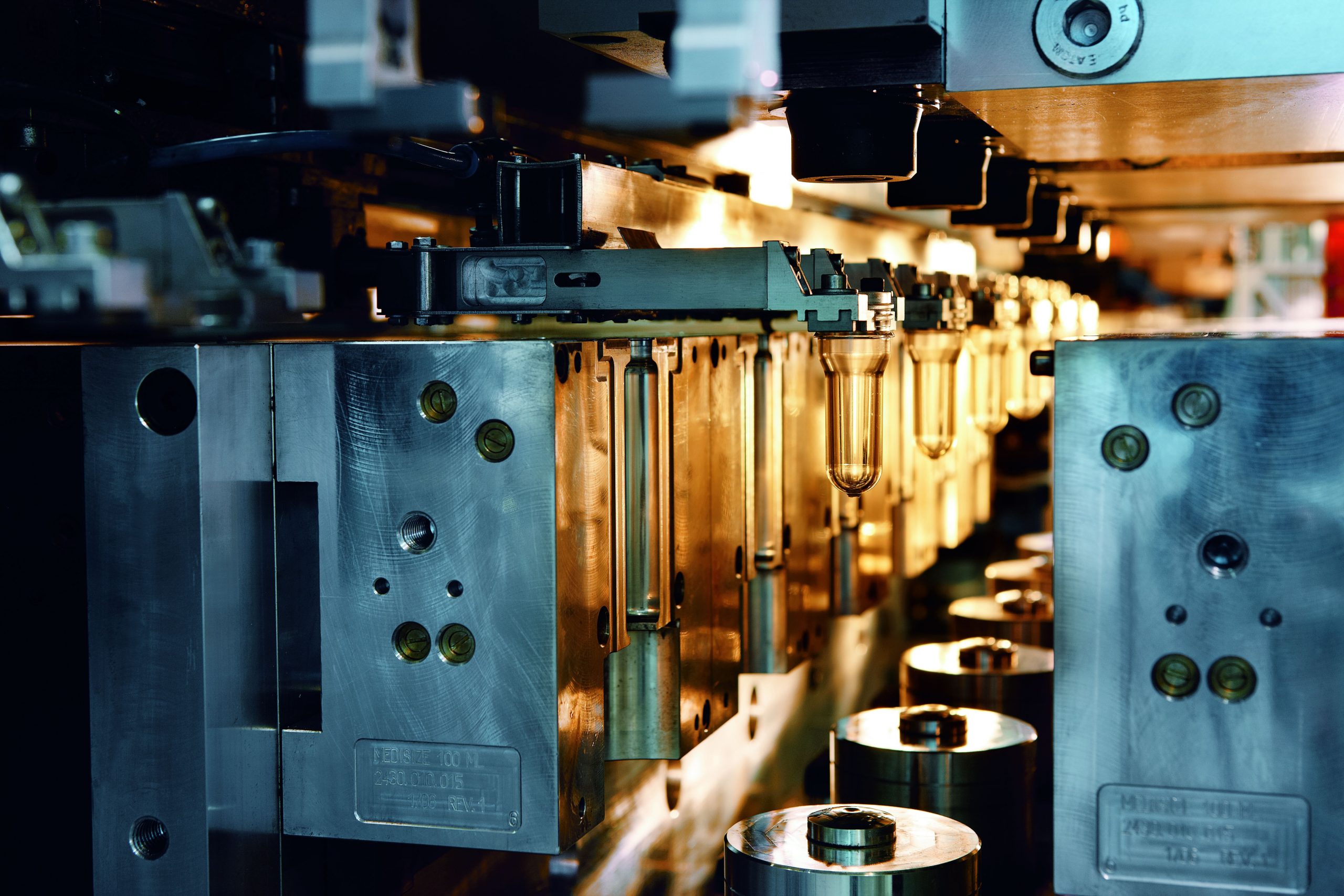 Partnerschaftlich zur Plastikflasche