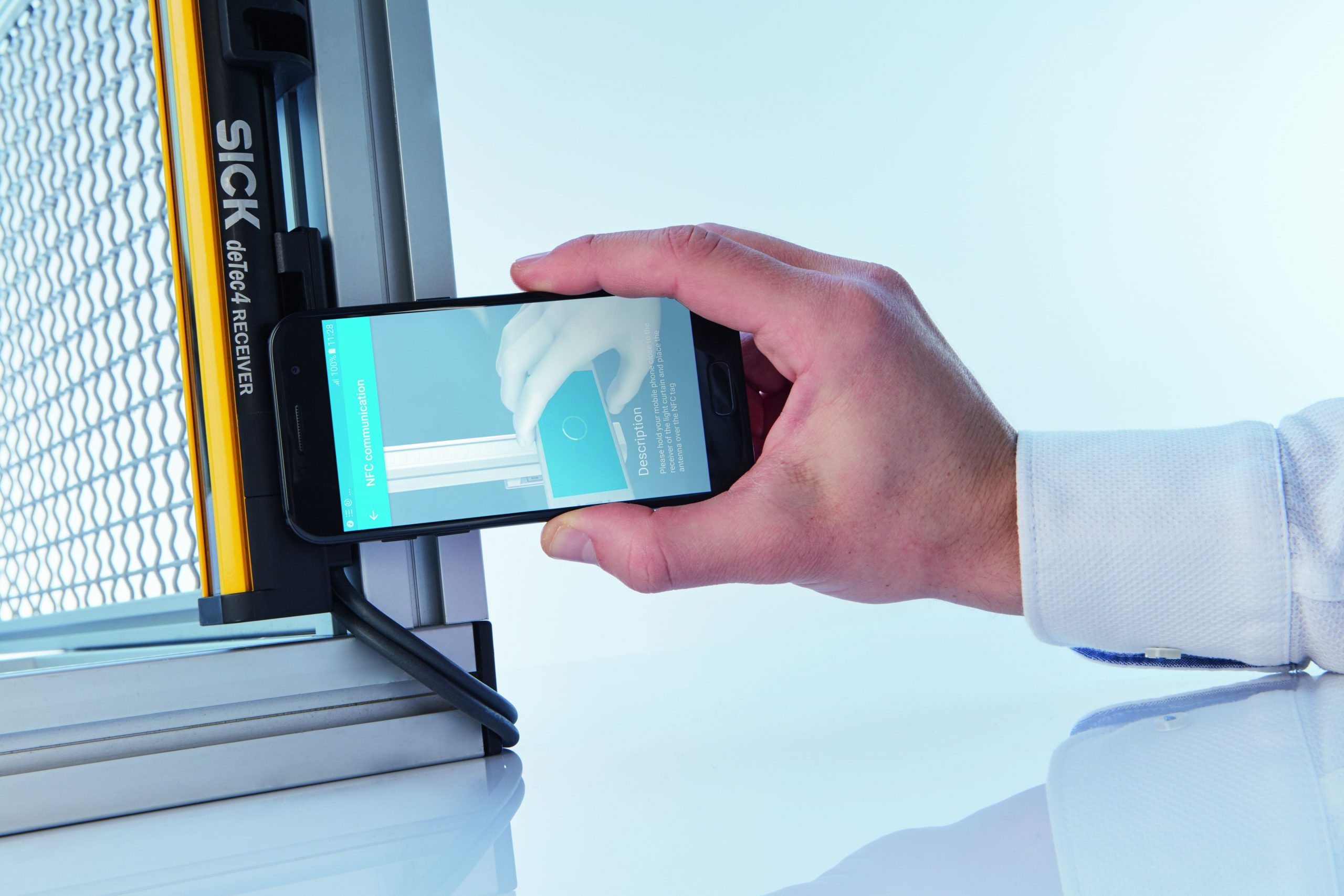 Mehr als nur Sicherheit 3 Mehr als nur Sicherheit