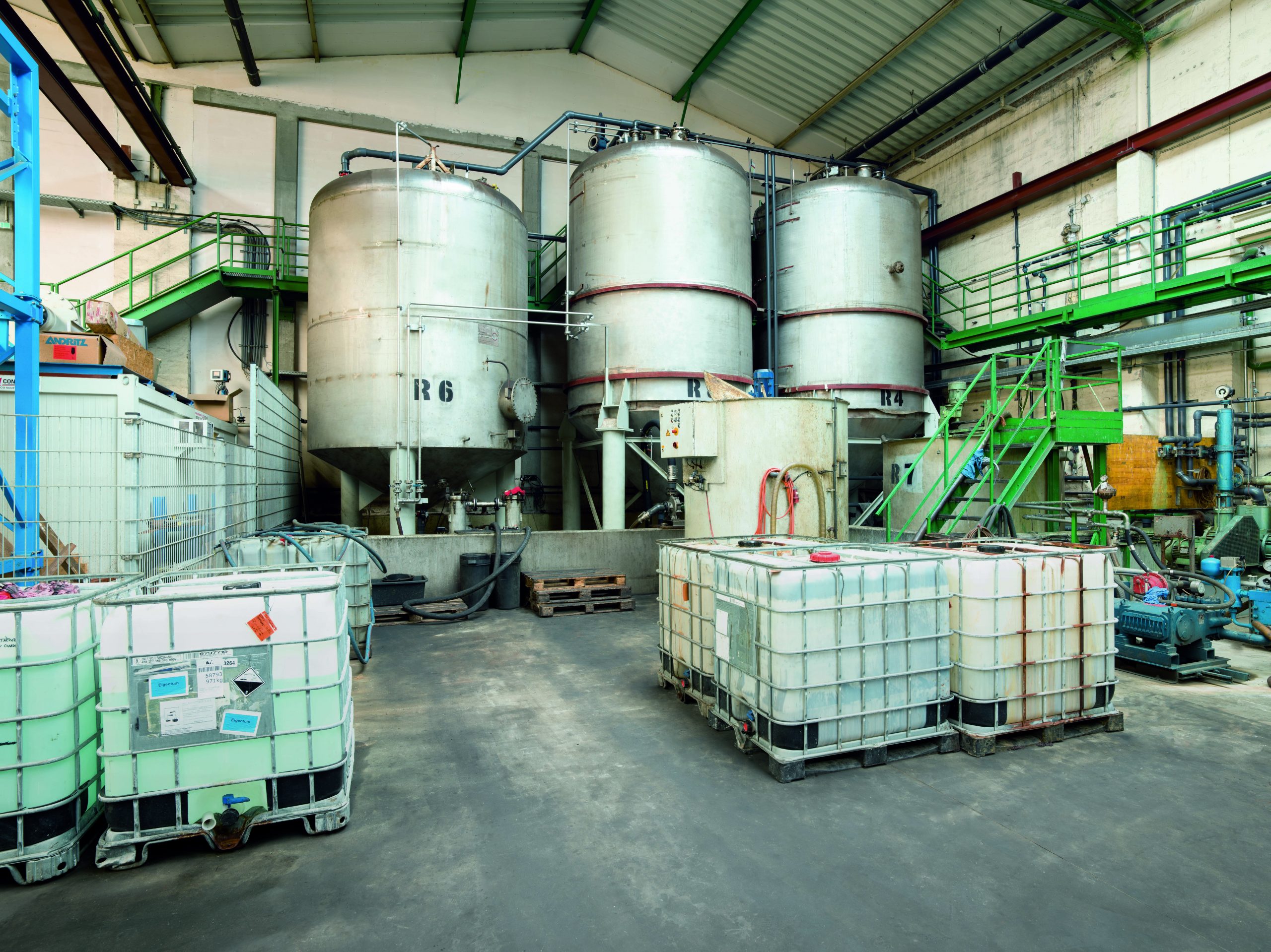 Kostengünstige und genaue Trennung von Wasser und Öl 3 Kostengünstige und genaue Trennung von Wasser und Öl