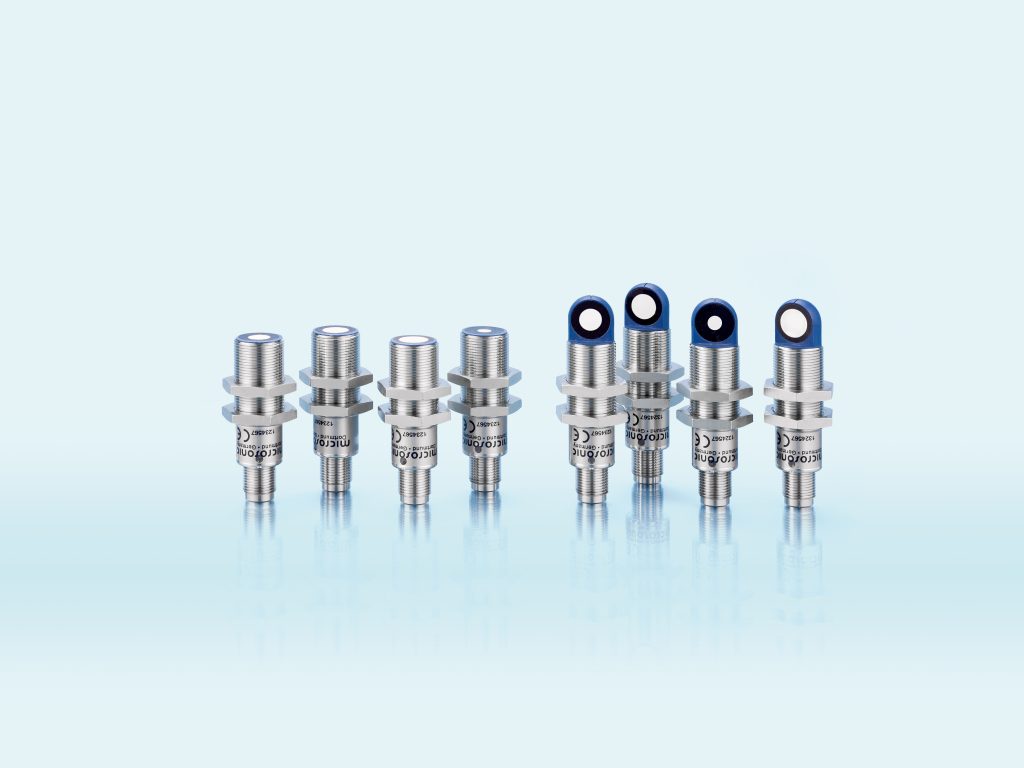 Kleine Erntehelfer 2 Bis ein Apfel als Saft in der Flasche abgefüllt wird, sind viele Fertigungsschritte bei der Ernte oder in der Getränkefabrik notwendig, in denen kompakte Ultraschallsensoren überall zum Einsatz kommen.