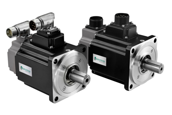 Erweiterte Servomotorenreihe mit Multiturn-Absolutgeber und M23-Steckverbindern
