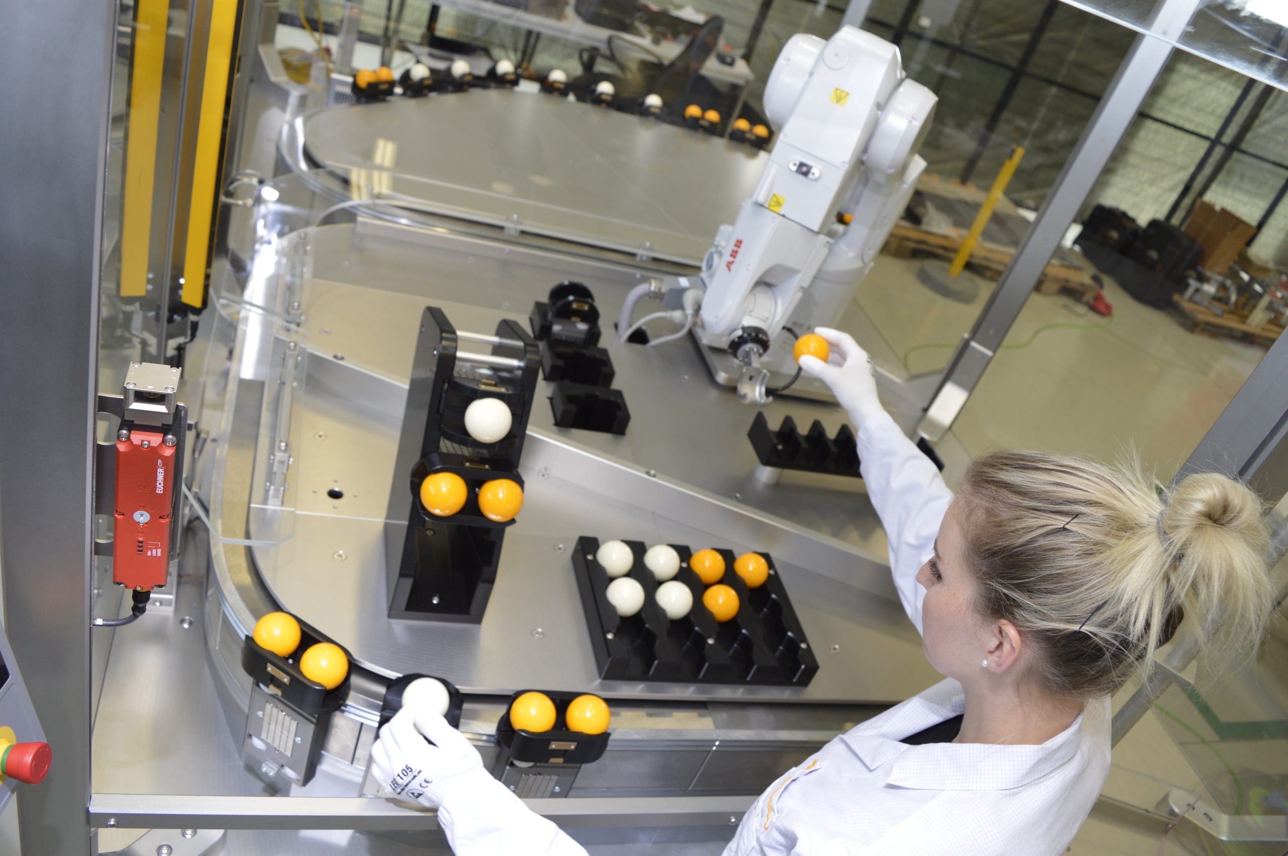 Zusammenarbeit von Mensch und Transportsystem 7 Zusammenarbeit von
Mensch und Transportsystem