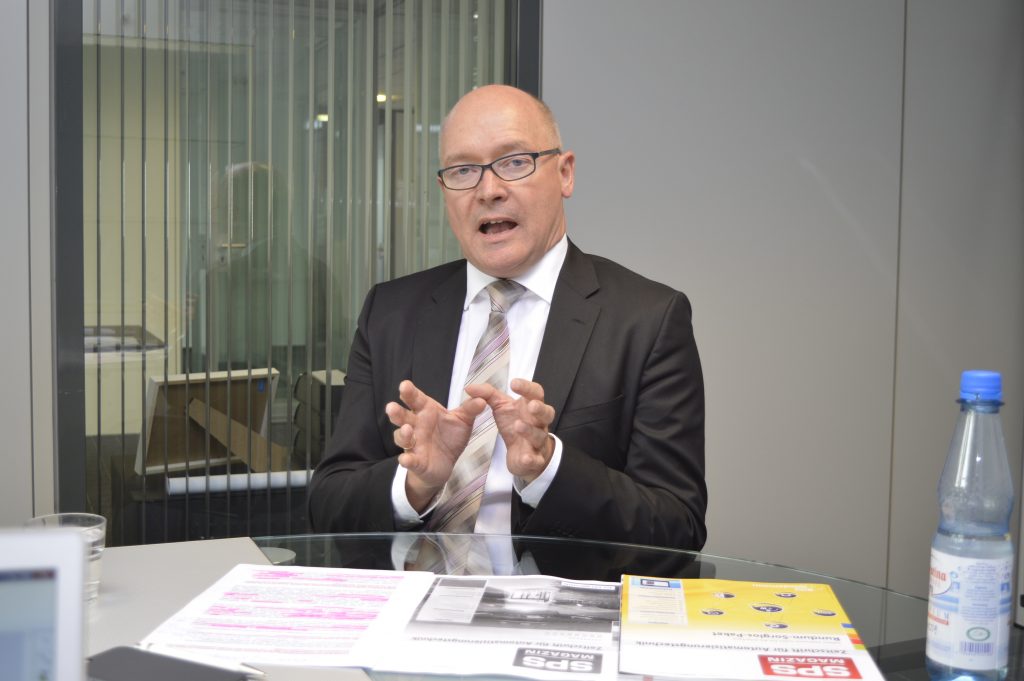 "Ablöse für Einzelachsgeräte" 2 Dr. Josef Wiesing, Geschäftsführer bei LTI Motion