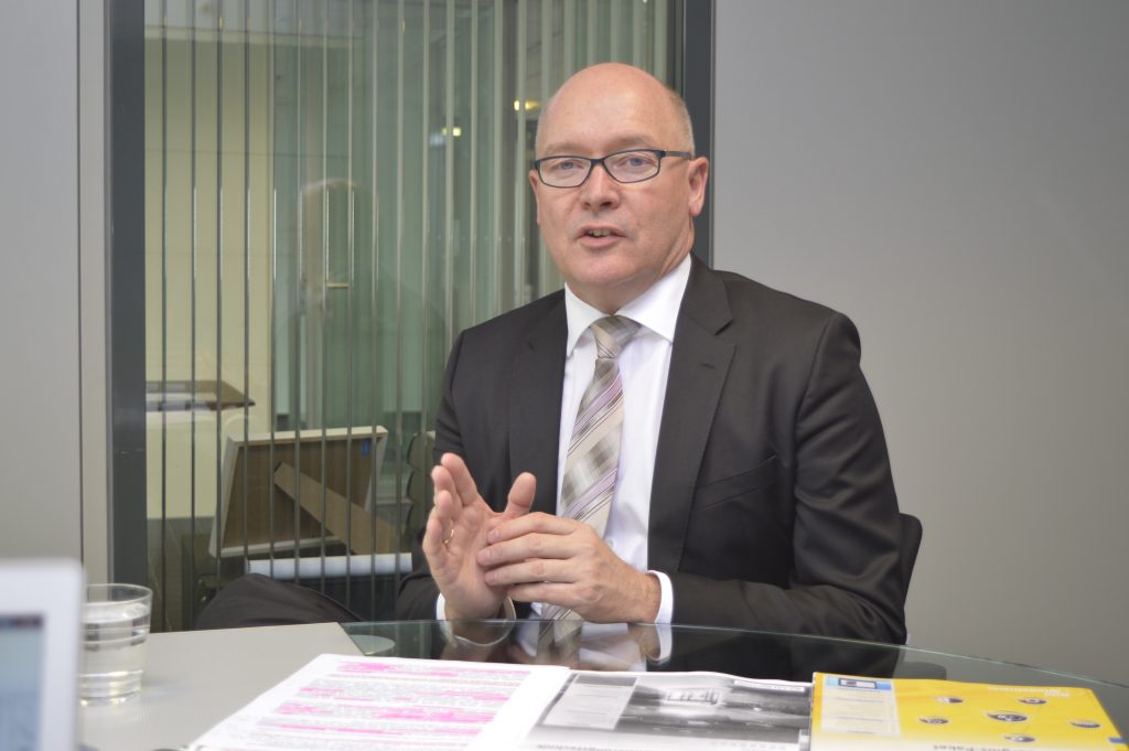 "Ablöse für Einzelachsgeräte" 3 Dr. Josef Wiesing, Geschäftsführer bei LTI Motion