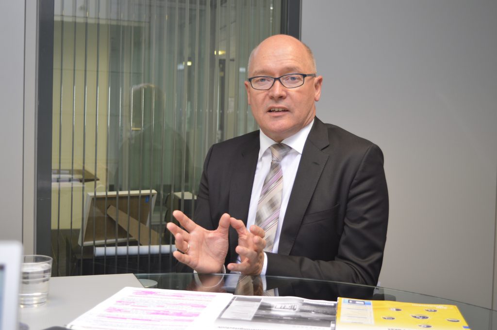 "Ablöse für Einzelachsgeräte" 5 Dr. Josef Wiesing, Geschäftsführer bei LTI Motion