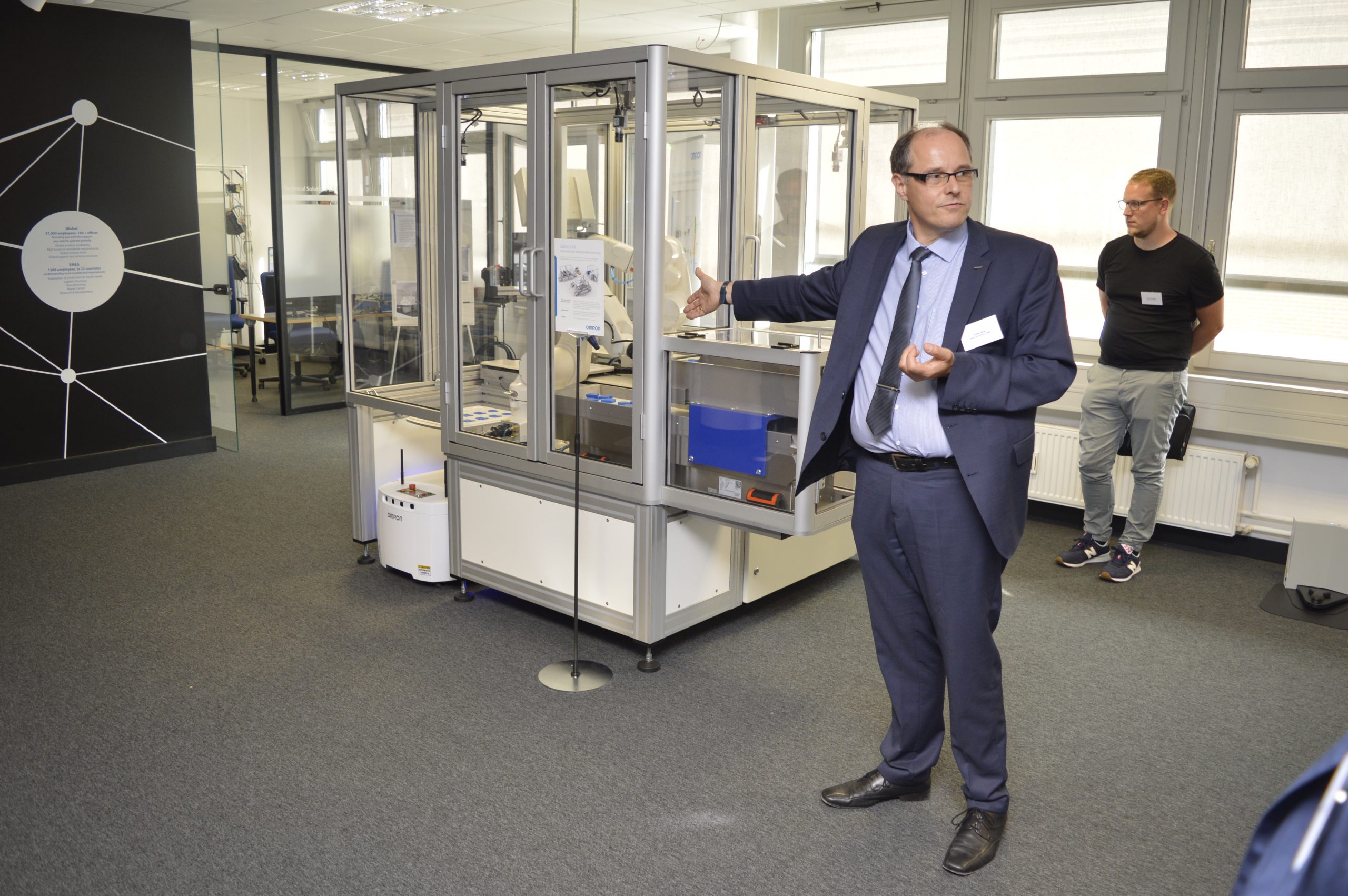 Omron eröffnet Innovation Center in Stuttgart 6 Omron eröffnet
Innovation Center in Stuttgart