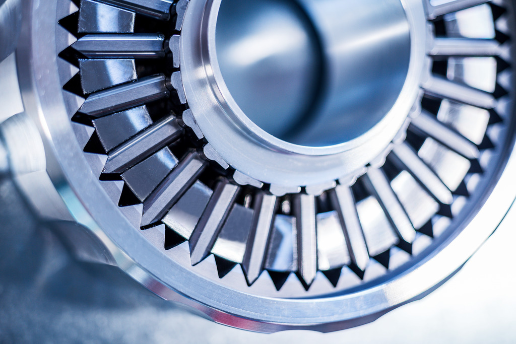 Vorhersage von Qualität und Verfügbarkeit 2 Einer der ersten Use Cases der Anomalie-Erkennung war ein Wittenstein-internes Projekt aus der zerspanenden Teilebearbeitung.