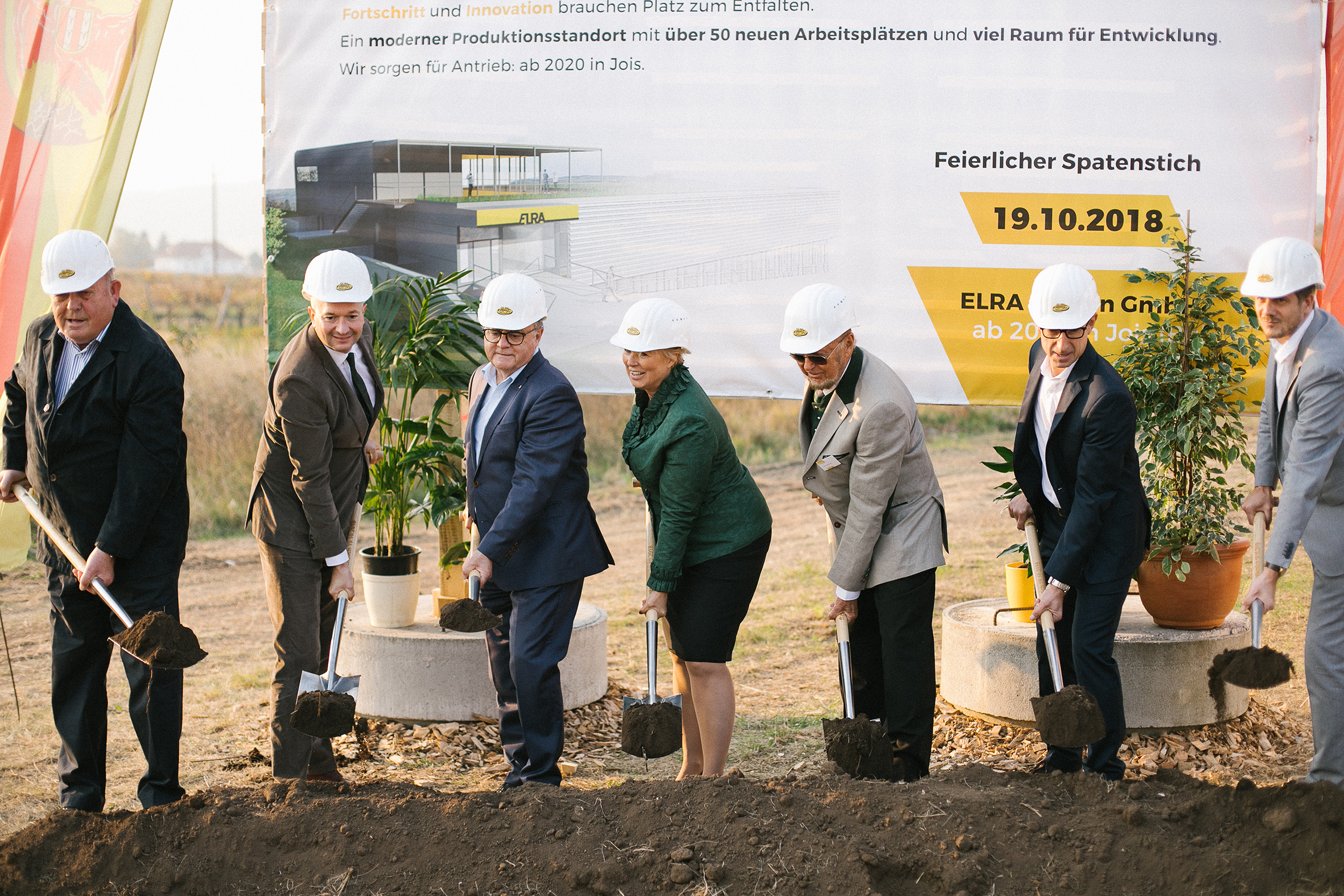 Spatenstich für neuen Firmensitz von Elra
