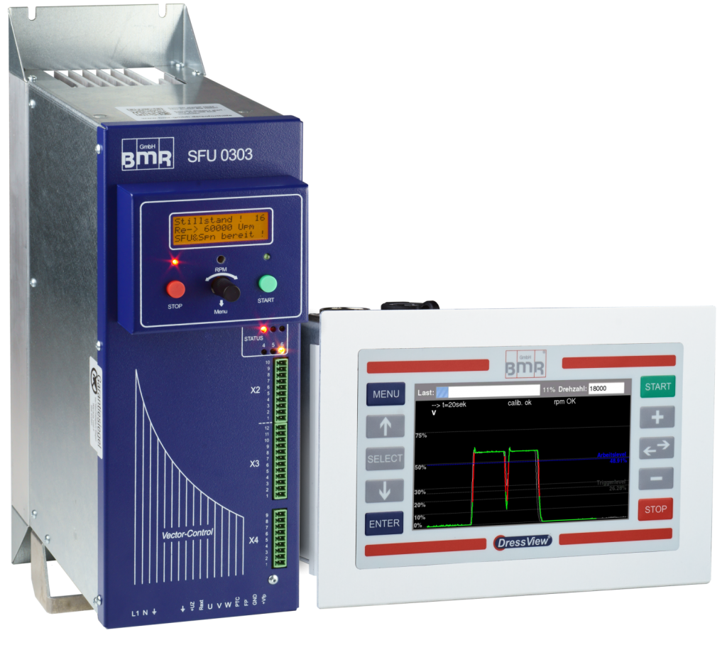 Ready-to-use-System für die Antriebselektronik 1 Im MotionDesigner von Item lassen sich jetzt auch Kombinationen aus zwei Lineareinheiten mit Zahnriemen- oder Kettenantrieb sowie einer Synchronwelle konfigurieren.