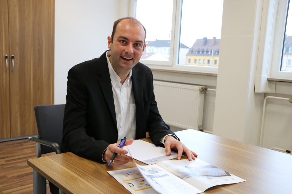 Für gleich oder später 4 „Die Robotik ist eine Schlüsseltechnologie bei der Vernetzung in Smart Factories.“
Frank Kästner, Baumüller