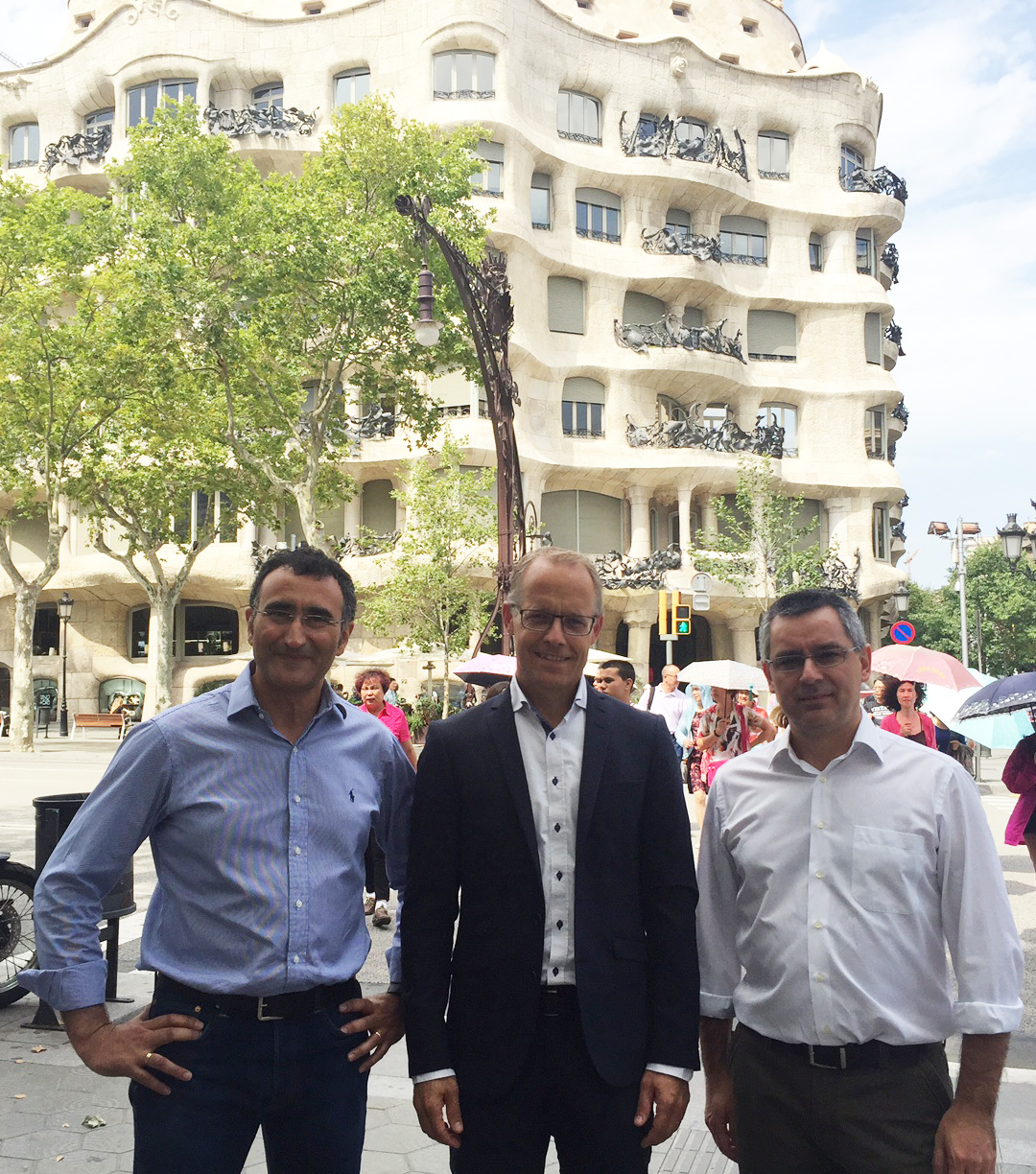 HMS Industrial Networks kauft Intesis