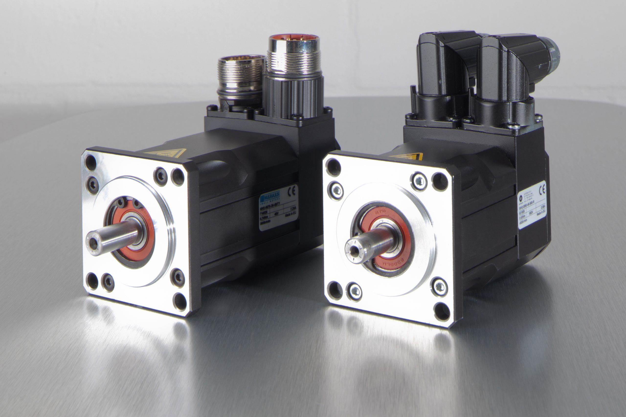 Servomotor mit Absolutwertgeber