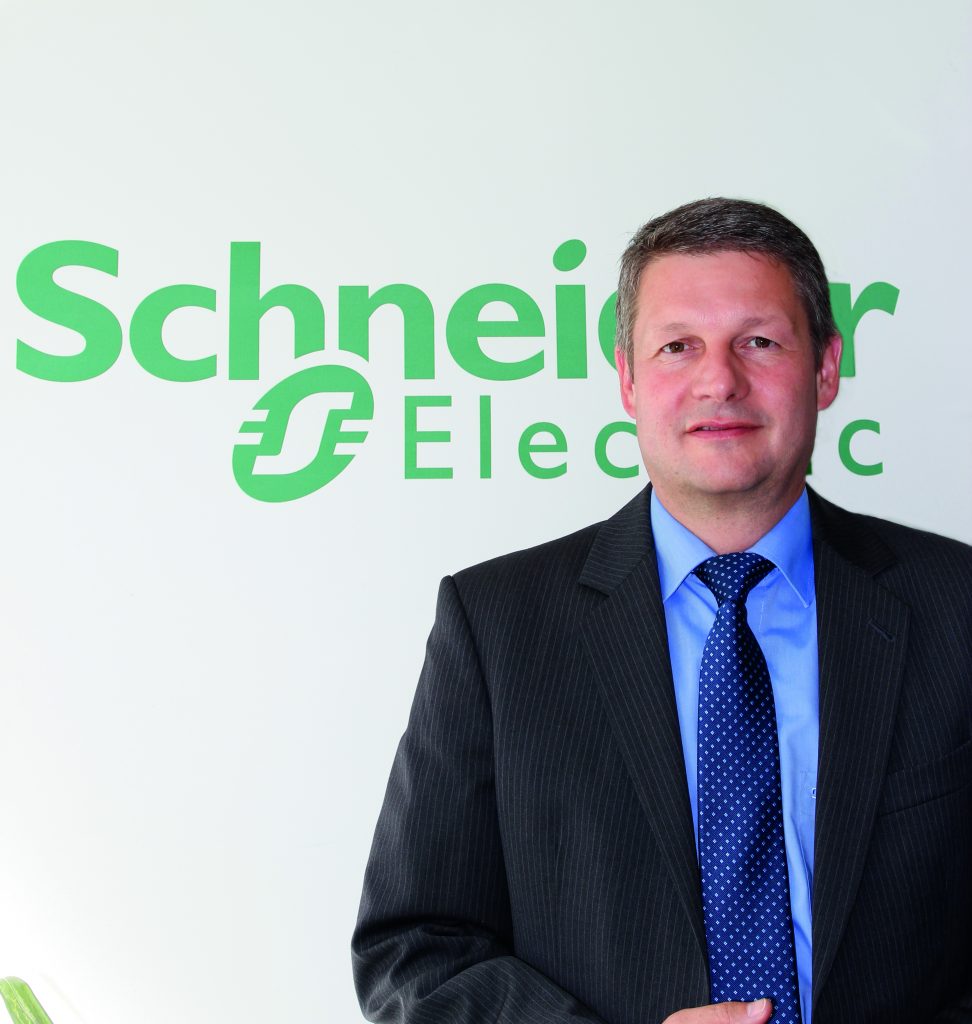 Komplizierte Dinge einfach machen 4 Jürgen Siefert, Vice President Industry OEM bei Schneider Electric in Ratingen