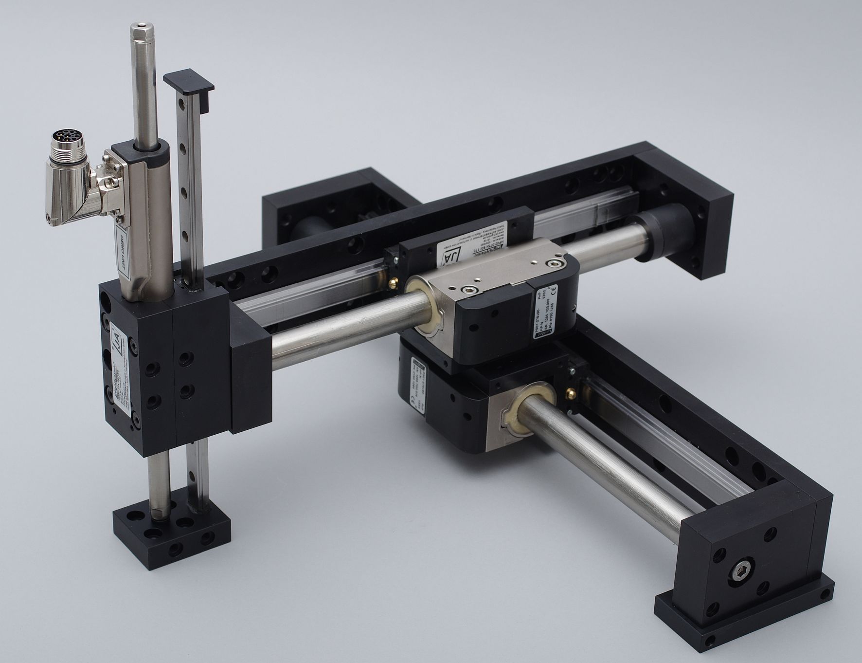 Mit acht Schrauben zum Raumportal