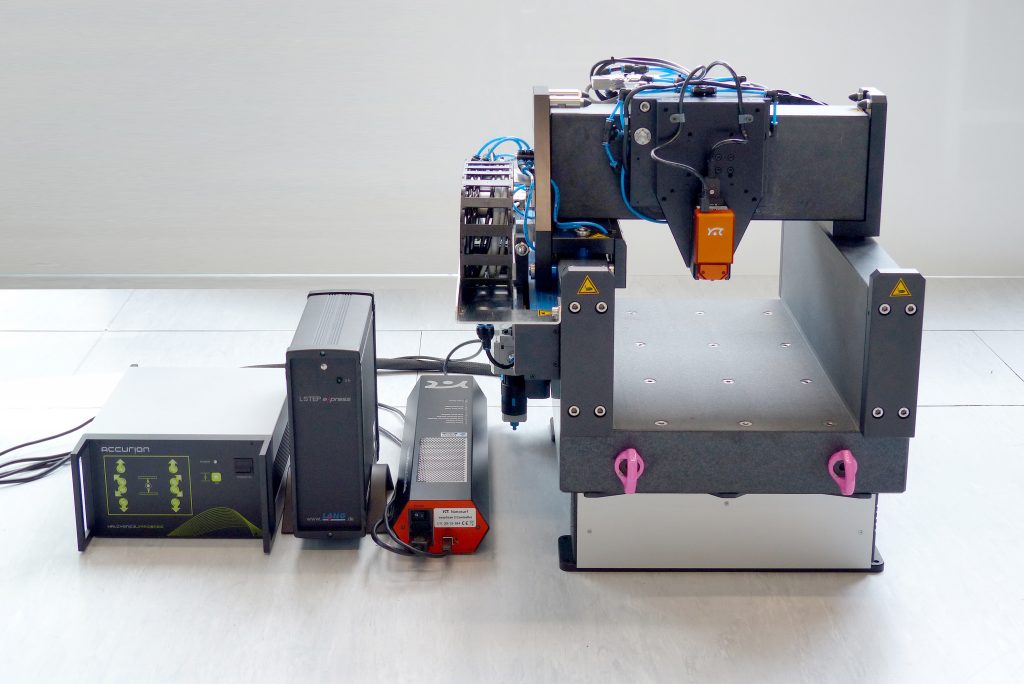 Genauigkeit auf subatomarer Ebene: Bis ins kleinste Detail 1 Hochauflösende
Schrittmotorsteuerung
LStep Express von Lang